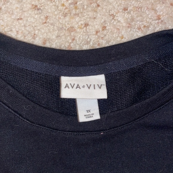 NWOT Ava and Viv Sweater - Picture 2 of 2